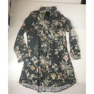 Chaser Floral Snap Button Dress - Size Medium